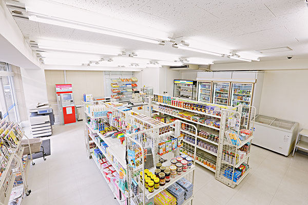 7. 小卖部升级便利店推至全国